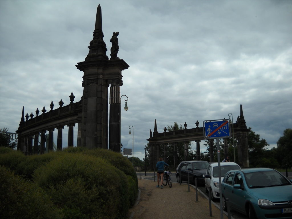 Glienicker Brücke - Spionagebrücke zwischen Ost und West